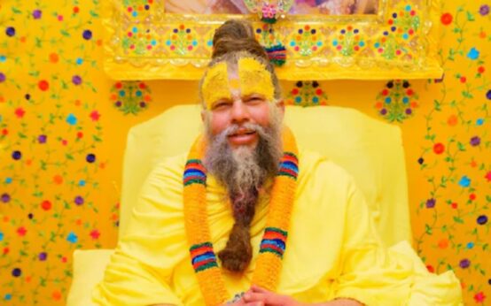 Debina Gurmeet visit Premanand Maharaj