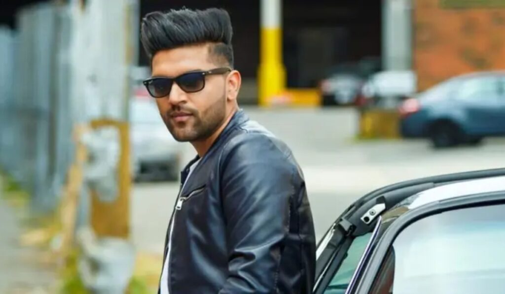 Guru Randhawa Azul controversy